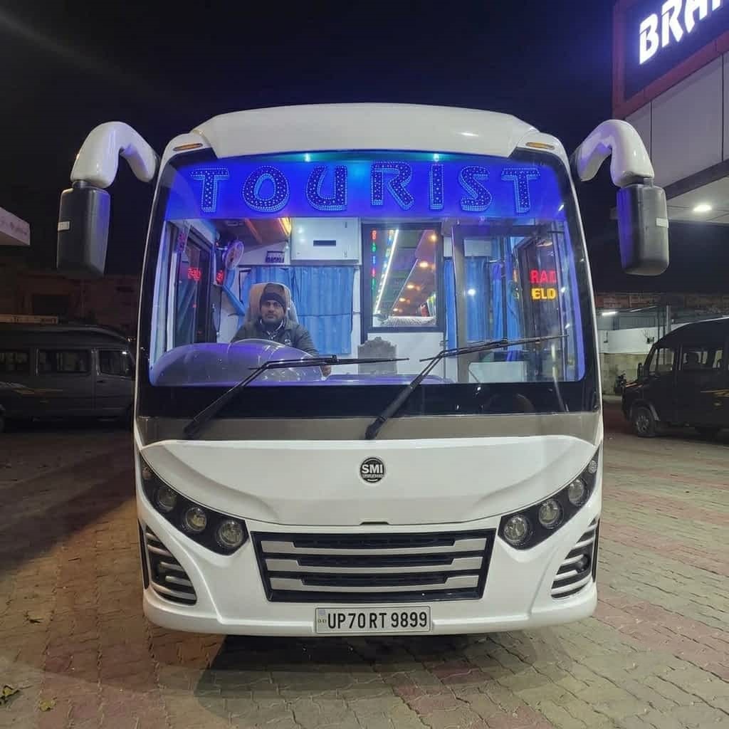 Tata AC Coach 41 Seater